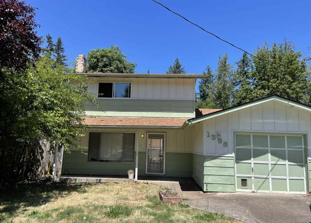 Property at 1398 Poplar St, Sweet Home, OR 97386, 3 beds, 2 baths