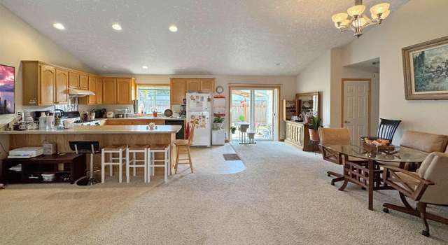 Photo of 704 Shannon Ct N, Keizer, OR 97303