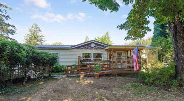 Photo of 175 NE 4th Ave, Mill City, OR 97360