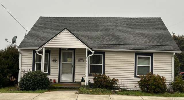 Photo of 3075 Hollywood Dr NE, Salem, OR 97305