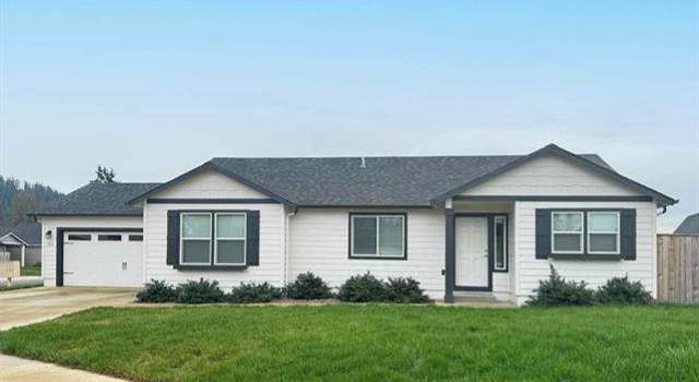 Photo of 724 Streamside Way, Lebanon, OR 97355