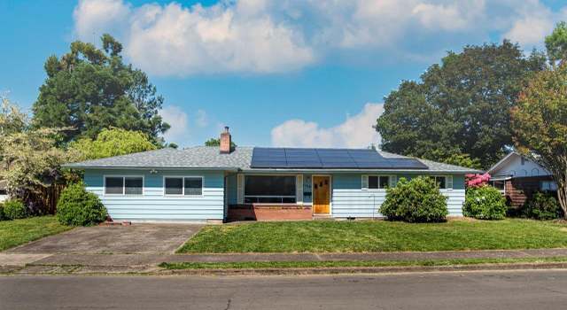 Photo of 1740 NW Menlo Dr, Corvallis, OR 97330