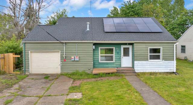 Photo of 882 Edina Ln NE, Salem, OR 97301