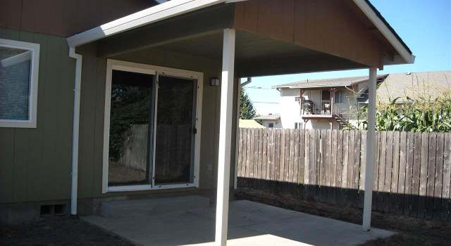 Photo of 1241 Madison St SE, Albany, OR 97322-3260