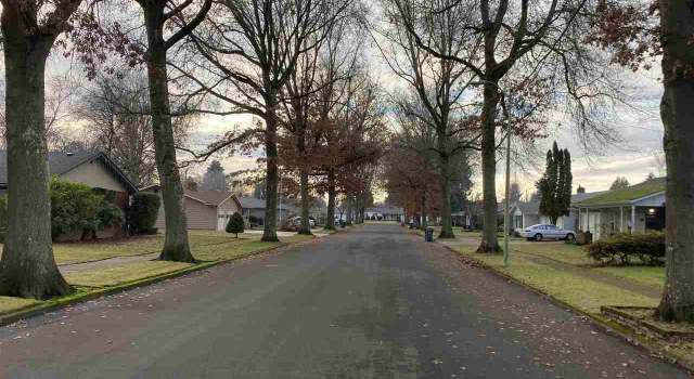 Photo of 4181 Ivory Way NE, Salem, OR 97305