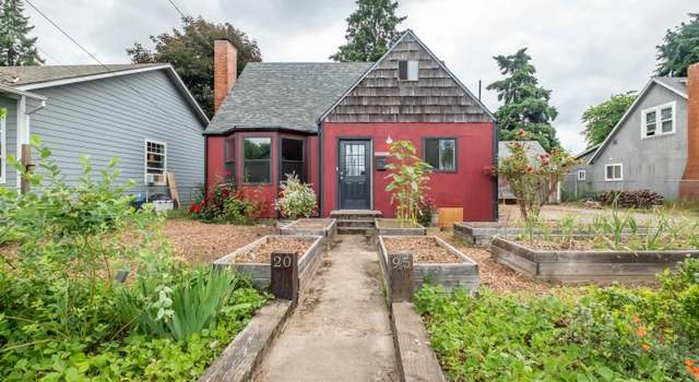 Photo of 2095 Carleton Way NE, Salem, OR 97301
