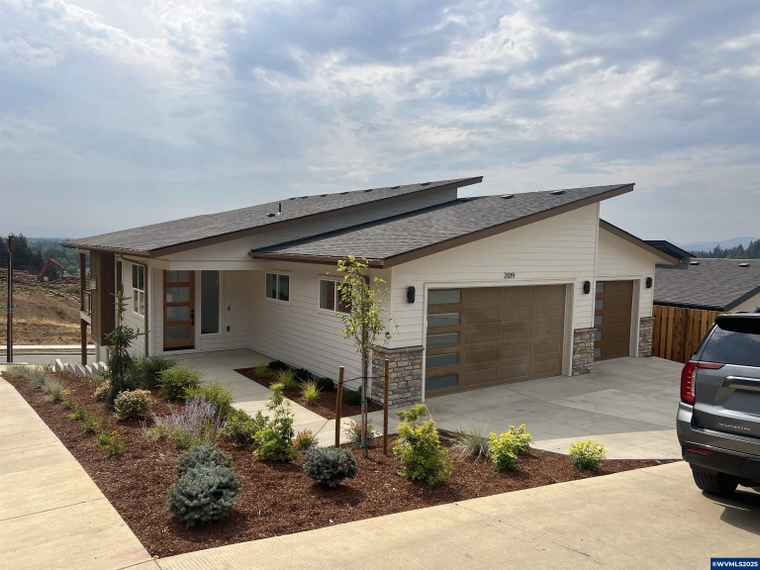 Photo of 2019 NW Century Ave Corvallis, OR 97330