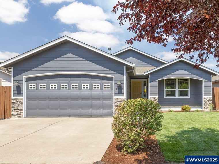 Photo of 4065 Spring Ave NE Albany, OR 97322