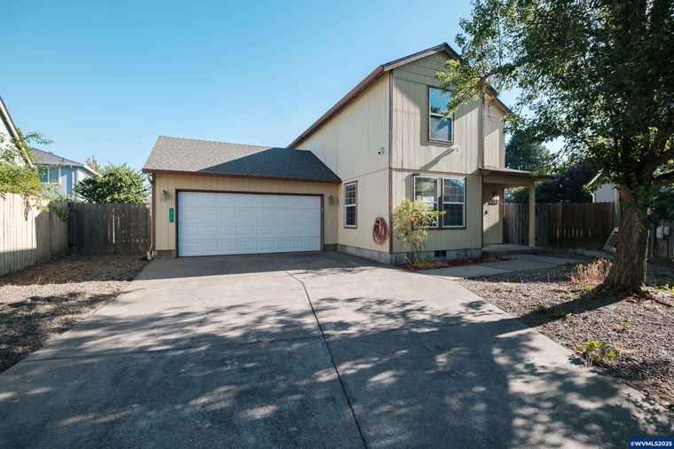 Photo of 3161 31st Ave SE Albany, OR 97322