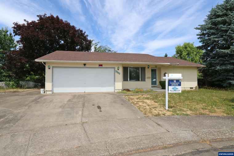 Photo of 3300 Devon Pl SE Albany, OR 97322