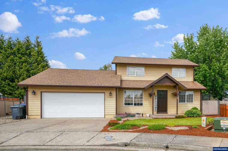 Photo of 5280 Woodwind Ct N Keizer, OR 97303