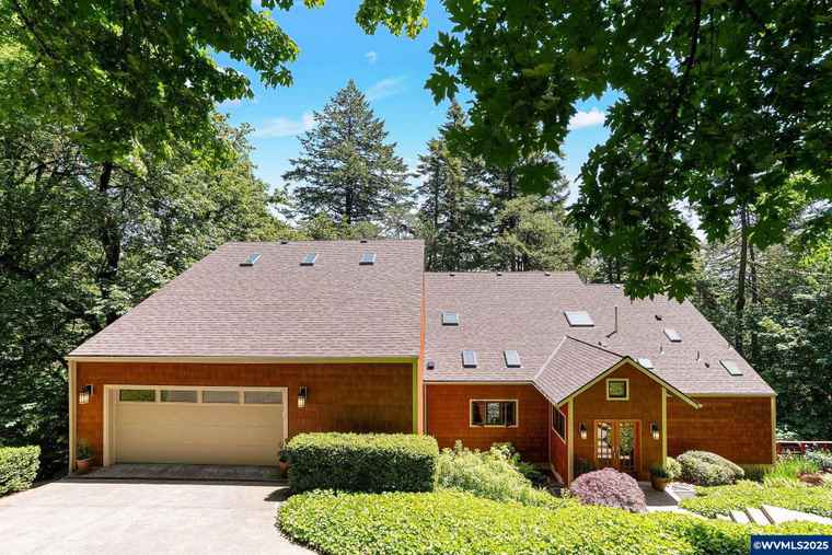 Photo of 6715 NW Concord Dr Corvallis, OR 97330