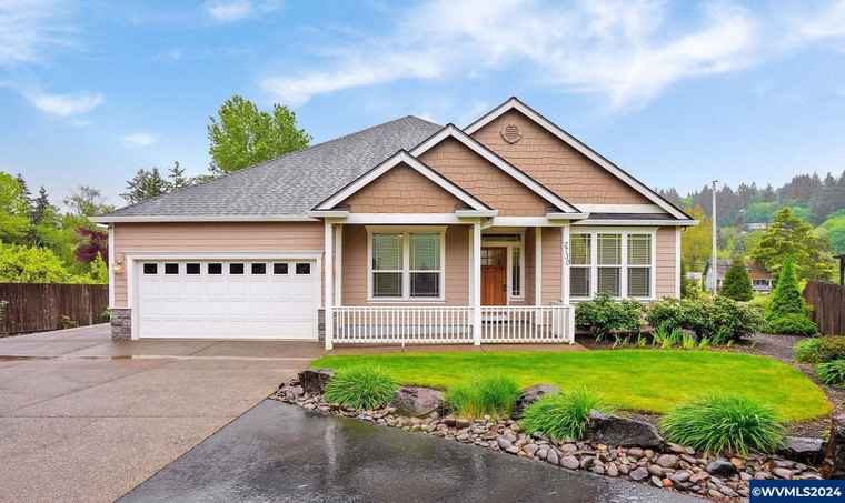 Photo of 2730 Cherry Hl NW Salem, OR 97304