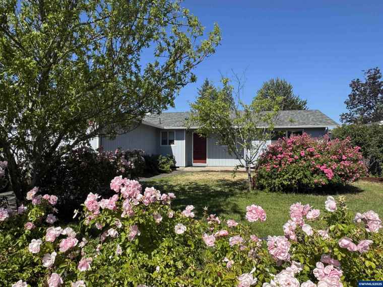 Photo of 3480 Hill St SE Albany, OR 97322