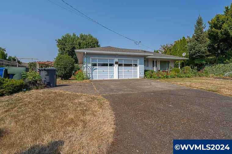 Photo of 3439 2nd Ave N Keizer, OR 97303