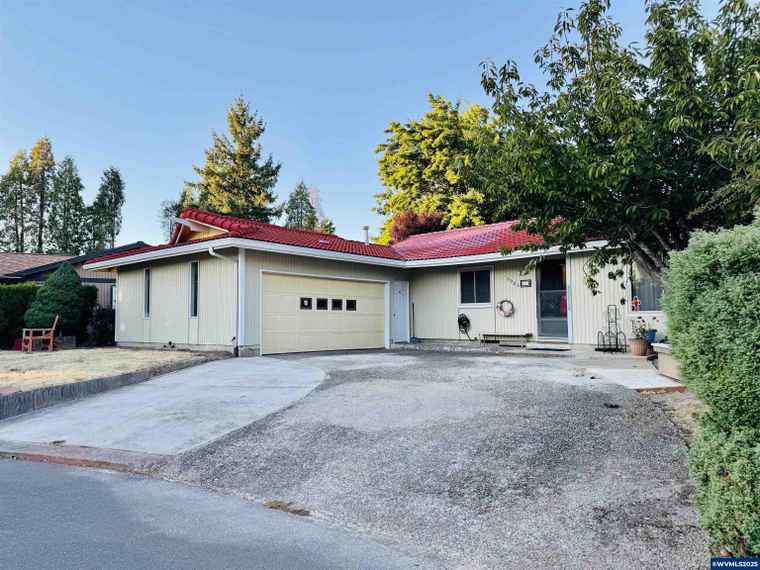 Photo of 6986 9th Ct NE Keizer, OR 97303
