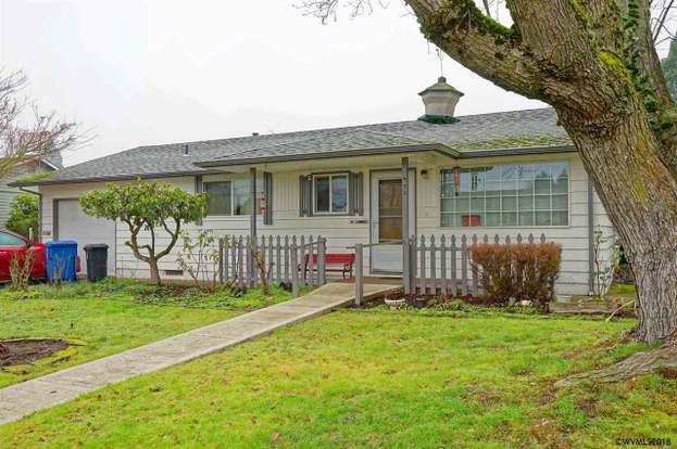 975 Broughton Way Woodburn Or 97071 Mls 742797 Redfin