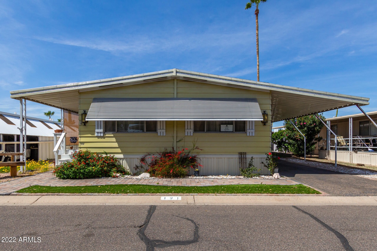 2609 W Southern Ave