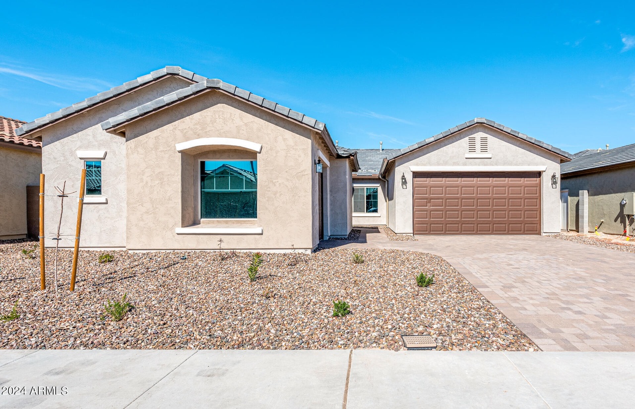 6318 W Desert Blossom Way, Florence, AZ 85132 | MLS# 6588126 | Redfin