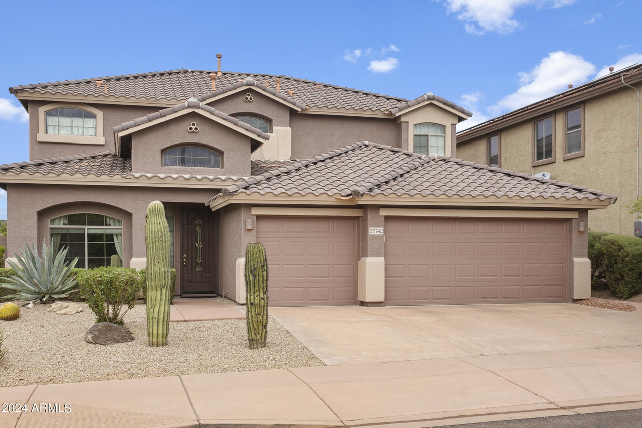 35742 N 32nd Ln, Phoenix, AZ 85086 | MLS# 6683250 | Redfin