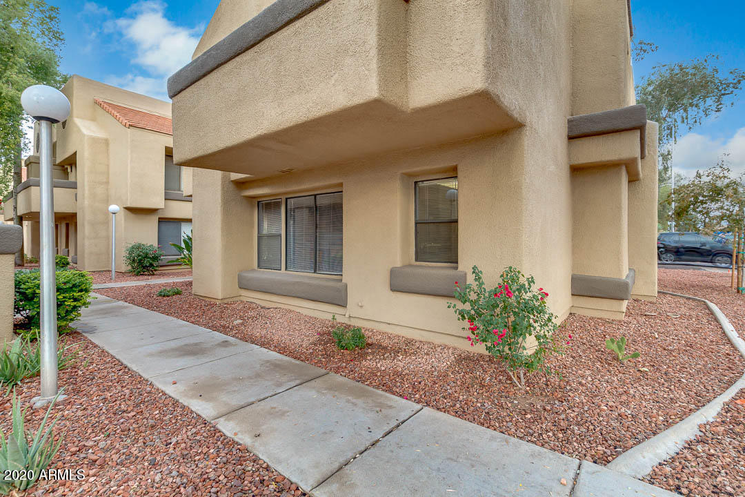 Mesa Coronado Condominiums