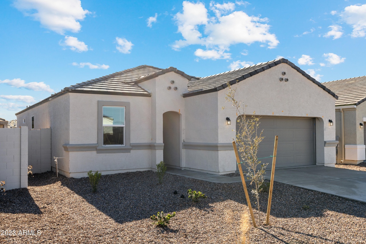 2361 W Sable Ave, Apache Junction, Az 85120 