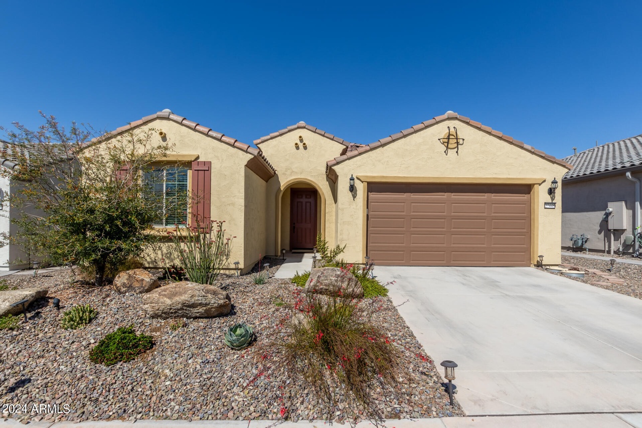 27448 W Wahalla Ln, Buckeye, AZ 85396 | MLS# 6677525 | Redfin