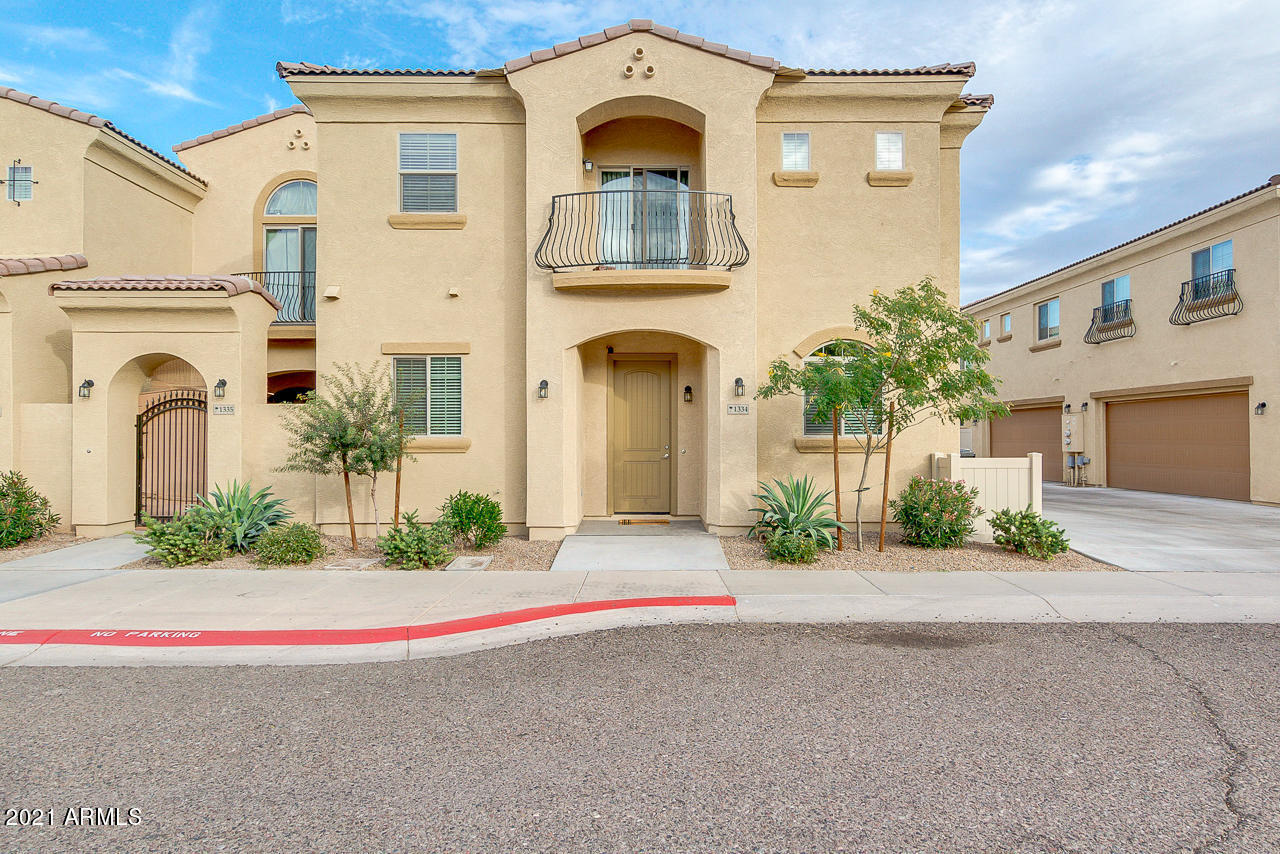 download 1367 country club dr