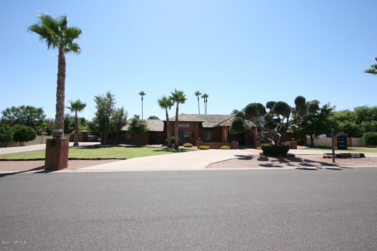 928 S 41ST St, Mesa, AZ 85206 | MLS# 4596723 | Redfin