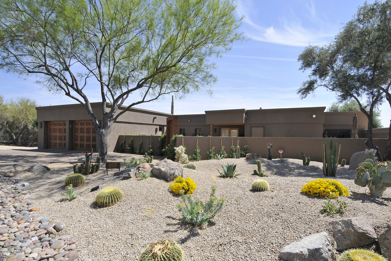 Guest House Of The David Wright House Flw 1952 Phoenix Az Camelback Mountain In Background Camelback Mountain Architecture Camelback