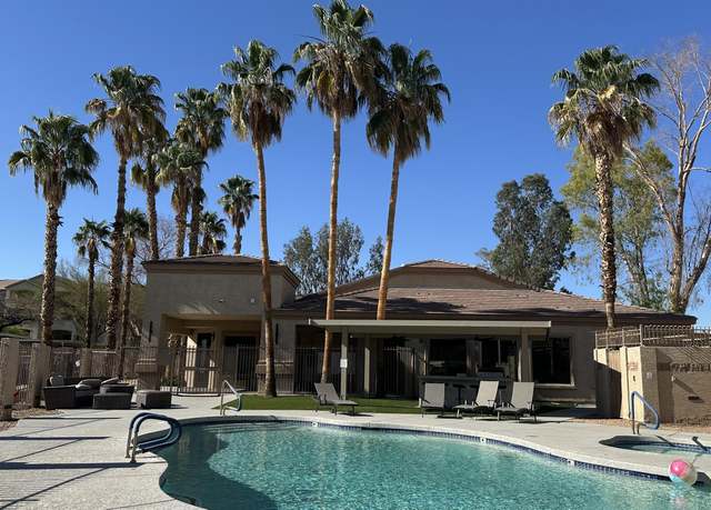 Property at 920 E Devonshire Ave #2005, Phoenix, AZ 85014, 2 beds, 1.5 baths