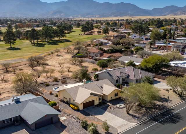 Property at 3604 Greenbrier Rd, Sierra Vista, AZ 85650, 3 beds, 2 baths