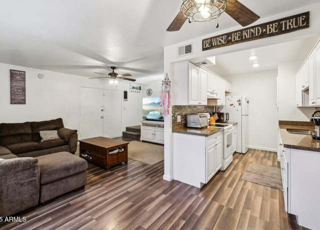 Property at 5923 W Townley Ave, Glendale, AZ 85302, 2 beds, 1 bath