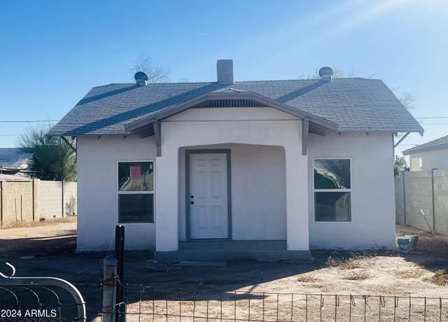 Property at 207 E Jackson Ave, Buckeye, AZ 85326, 2 beds, 1 bath