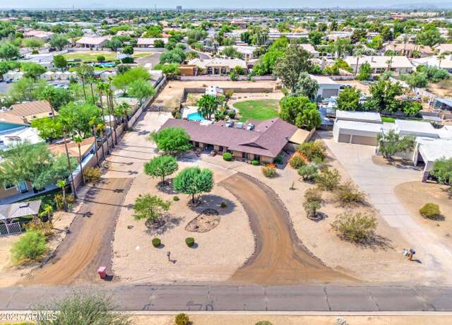 Property at 9511 E Gary Rd, Scottsdale, AZ 85260, 5 beds, 2 baths