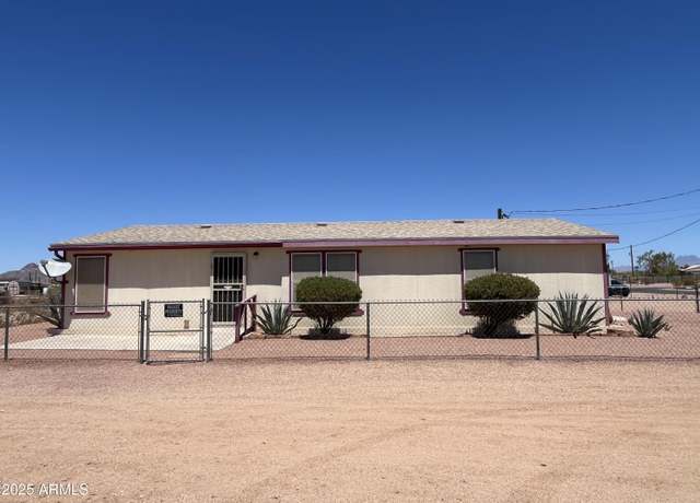 Property at 260 S Royal Palm Rd, Apache Junction, AZ 85119, 3 beds, 2 baths