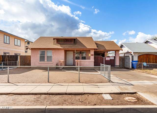 Property at 1217 E Moreland St, Phoenix, AZ 85006, 3 beds, 2 baths