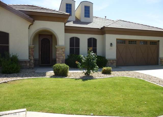 Property at 6687 S Banning St, Gilbert, AZ 85298, 4 beds, 3.5 baths