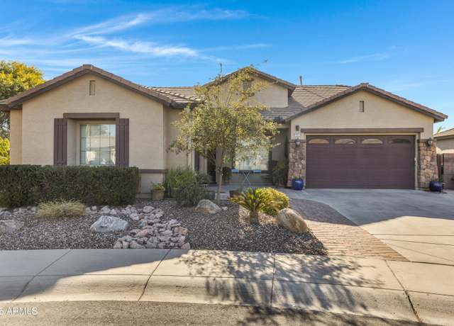 Property at 1971 E Yellowstone Pl, Chandler, AZ 85249, 6 beds, 3.5 baths