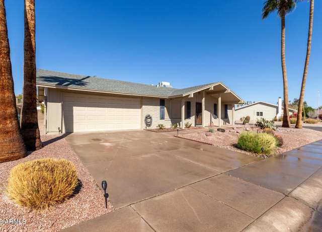 Property at 11830 S Paiute St, Phoenix, AZ 85044, 2 beds, 2 baths