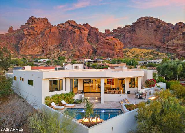 Property at 5724 N Echo Canyon Dr, Phoenix, AZ 85018, 3 beds, 3.5 baths