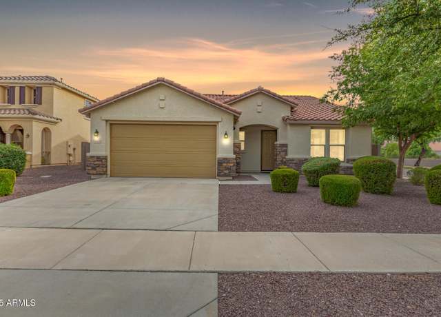 Property at 3427 E Gary Way, Gilbert, AZ 85234, 3 beds, 2 baths