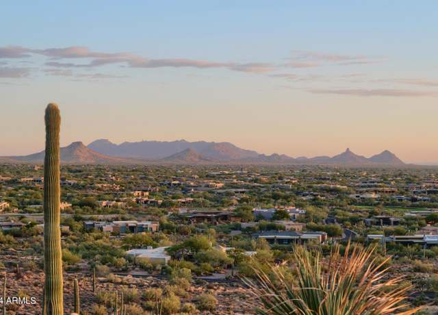 Property at 9215 E Red Lawrence Dr, Scottsdale, AZ 85262, 4 beds, 4.5 baths