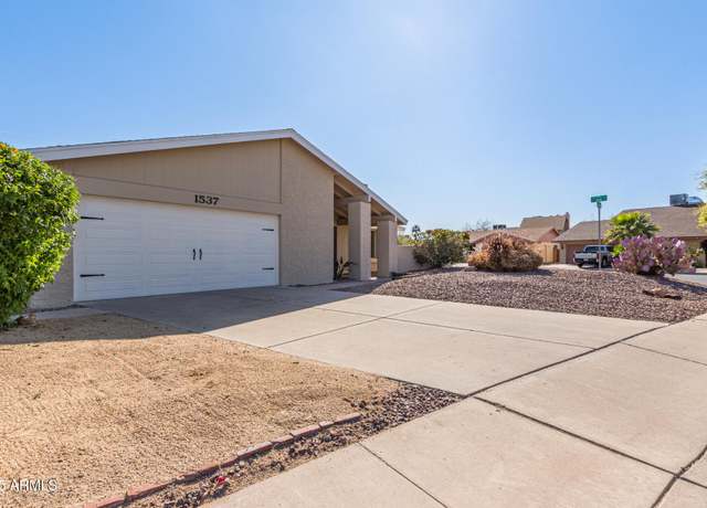 Property at 1537 W Impala Ave, Mesa, AZ 85202, 4 beds, 2 baths