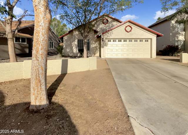Property at 10242 N 66th Ave, Glendale, AZ 85302, 3 beds, 2 baths