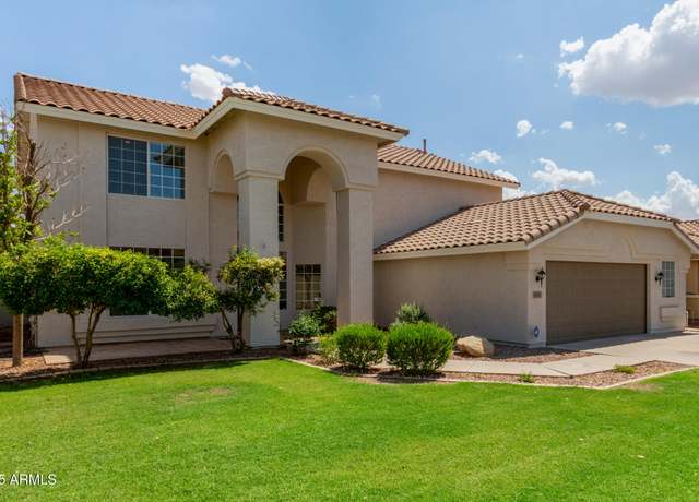 Property at 453 E Baylor Ln, Gilbert, AZ 85296, 5 beds, 3 baths