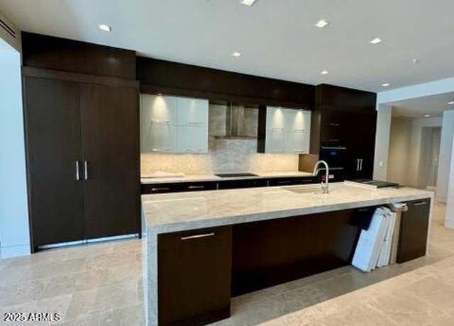 Property at 6587 N Palmeraie Blvd #2022, Paradise Valley, AZ 85253, 3 beds, 3.5 baths