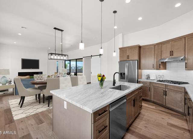 Property at 553 W Cavalry Rd, New River, AZ 85087, 4 beds, 2.5 baths