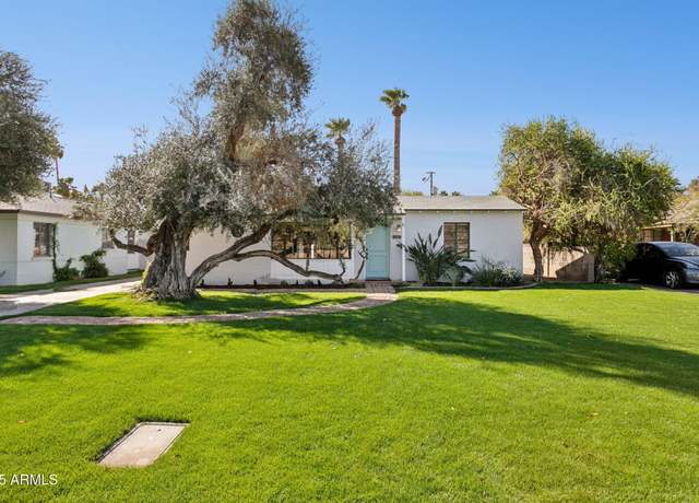 Property at 1129 W Holly St, Phoenix, AZ 85007, 3 beds, 2.5 baths