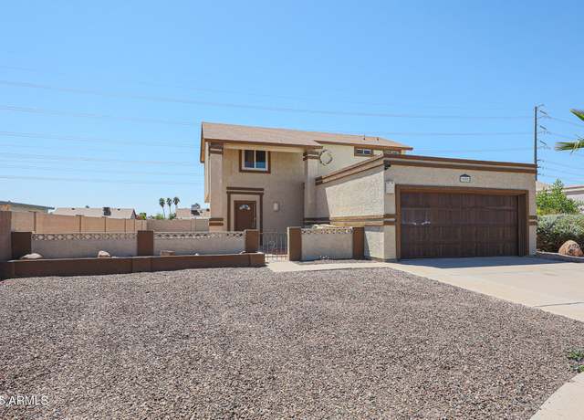 Property at 10002 N 66th Ln, Glendale, AZ 85302, 3 beds, 2.5 baths